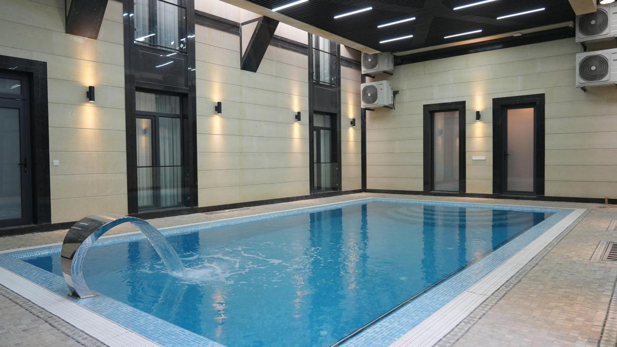Avant Express Hotel Pool&Spa Tasjkent Exteriör bild